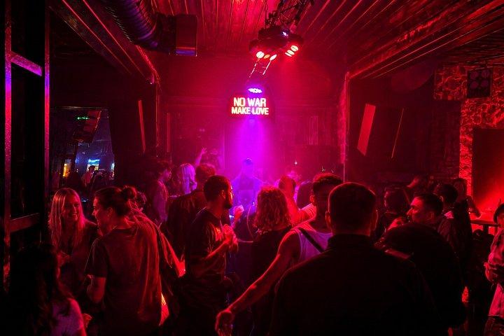 Antalya's Pub Crawl with Local Guide