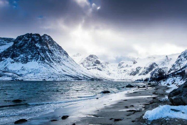 Tromsø : 北極圏のフィヨルド観光とピクニックでソンマロイへ