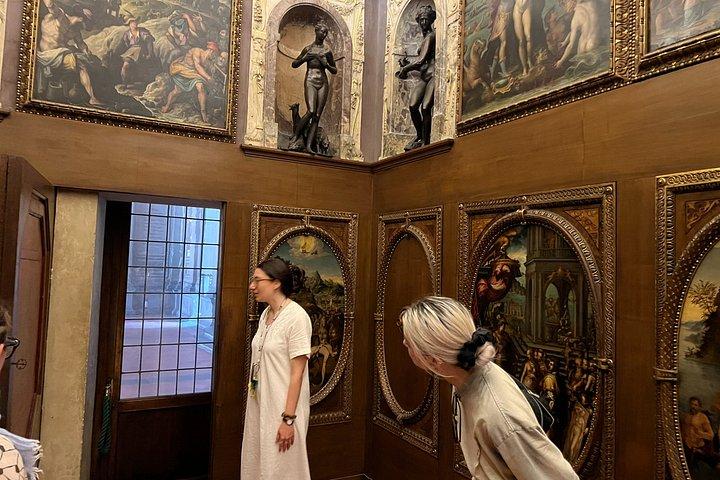 ランチまたは「ジェラート」付きの少人数グループのヴェッキオ宮殿の秘密の通路ツアー