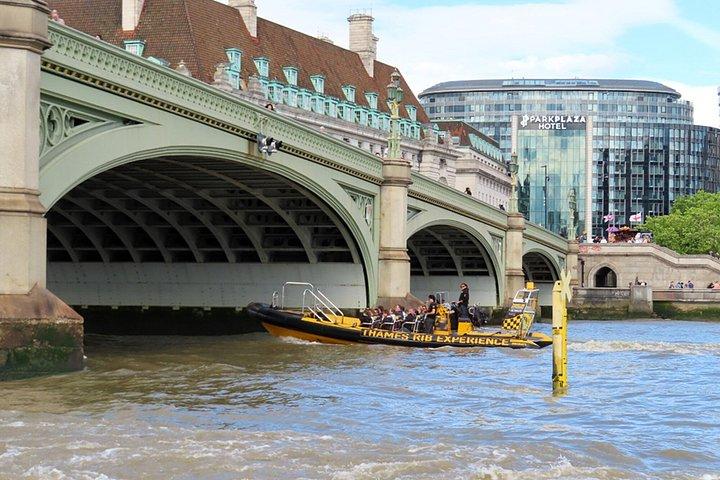 Bootstour mit dem Schnellboot : Uferpromenade ODER Westminster Pier - 70 Minuten