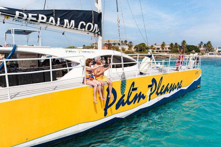 Aruba Afternoon Snorkel Sejl ombord på Palm Pleasure Catamaran