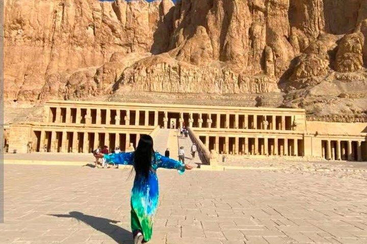 Private Luxor Tour: Valley of the Kings, Hatshepsut, and Memnon