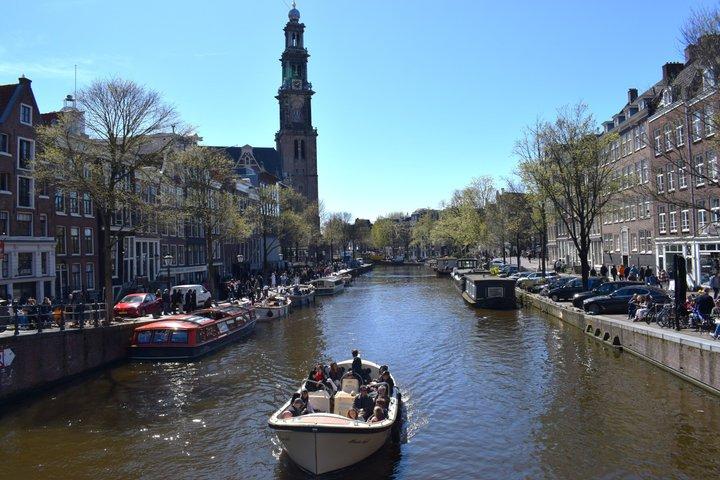 Relaxing Open Boat Canal Cruise from Anne Frank House