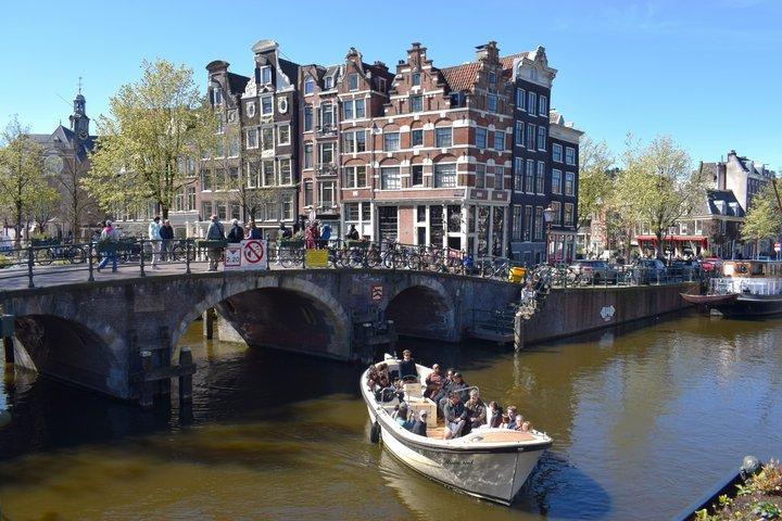 Relaxing Open Boat Canal Cruise from Anne Frank House