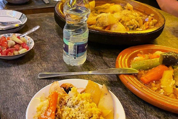 Marrakech: Agafay Desert Sunset, Camel Ride, Dinner and Fire Show