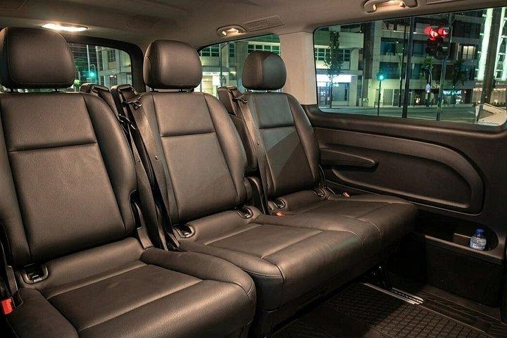 リスボンからセビリアへの専用送迎 - スペイン、メリダで2時間の自由時間