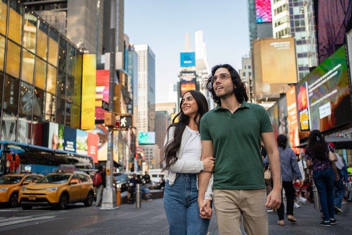 Small Group NYC Day to Night Tour with Free Liberty Cruise Ticket