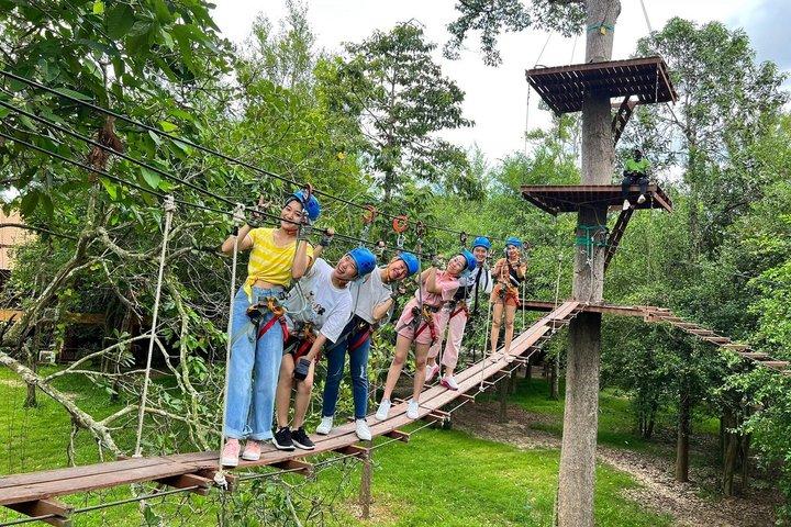 Hua Hin Zipline, Vliegend Skateboard en Treetop Avonturen