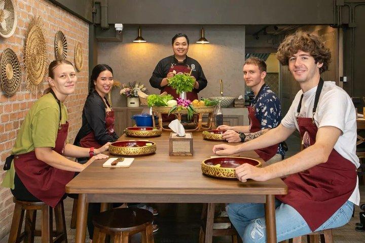SABIENGによるバンコクタイ料理教室と現地市場訪問