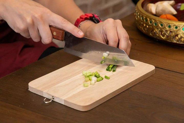 SABIENGによるバンコクタイ料理教室と現地市場訪問
