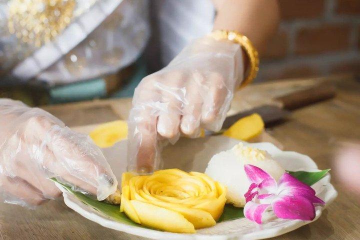 SABIENGによるバンコクタイ料理教室と現地市場訪問