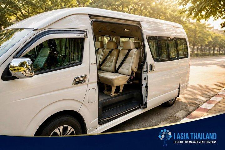 Phuket Van Hire – Charter privado para meio ou dia inteiro