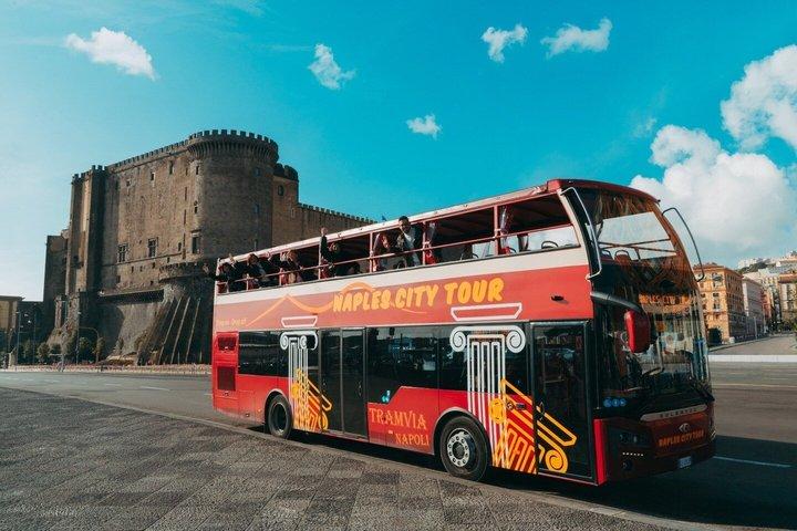 Naples : Dépôt-vente en bus ouvert Naples City Tour