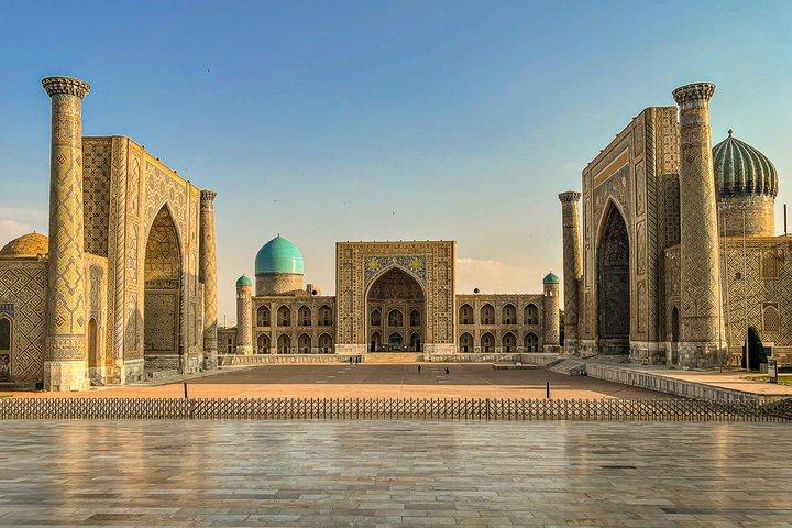 Samarkand Historical Monument and Local Life Walking Tour