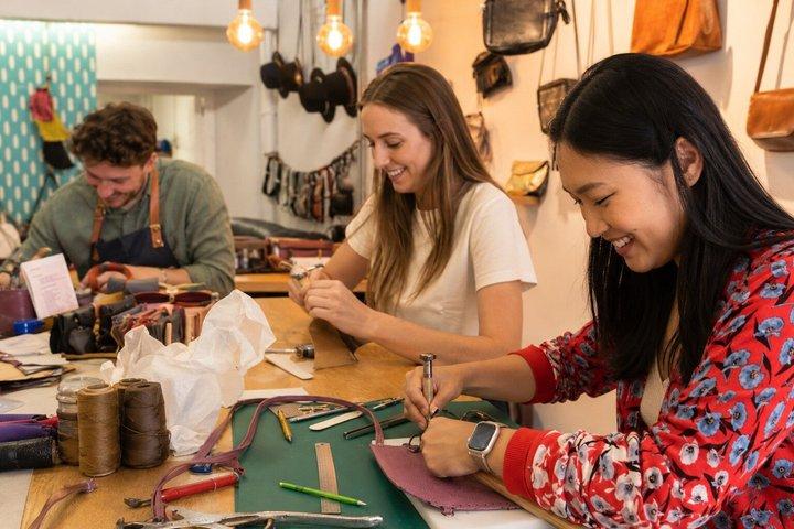 Crea il tuo souvenir in pelle con Artigiano Locale a Roma