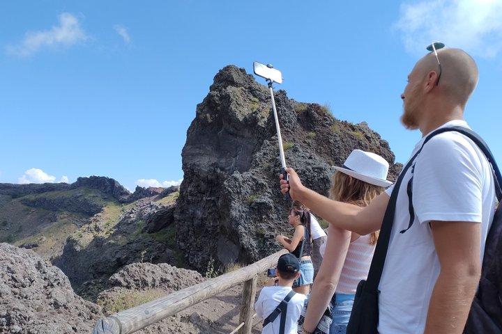 Viagem de meio dia ao Monte Vesúvio saindo de Nápoles