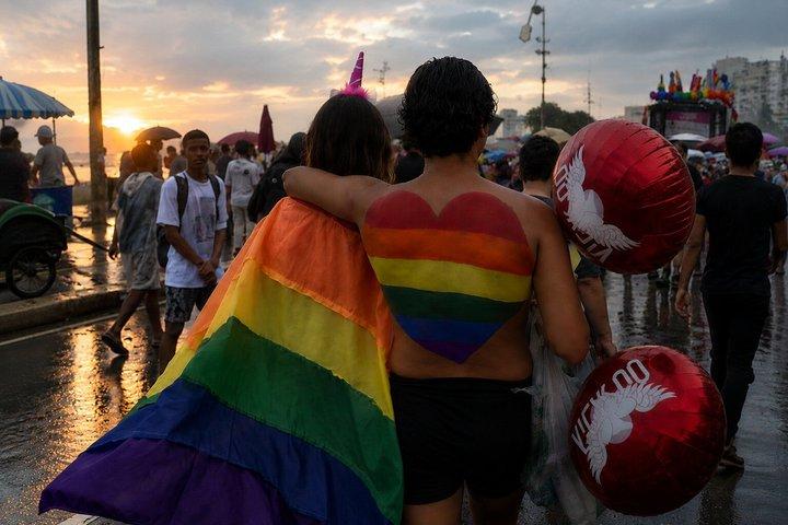 地元のゲイフレンドリーガイドによるリオデジャネイロのLGBTQIA +プライベートツアー