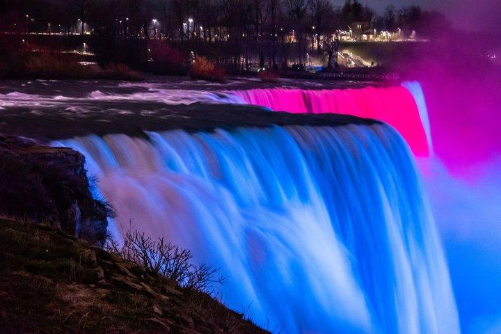 Niagara Falls Night Illumination Tour on American Side