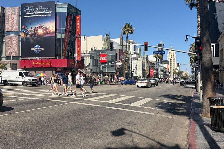 フランス語でハリウッドとグリフィス天文台を訪れる