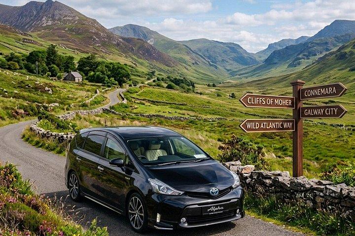 Private Chauffeur Tour in Ireland with Flexible Itinerary