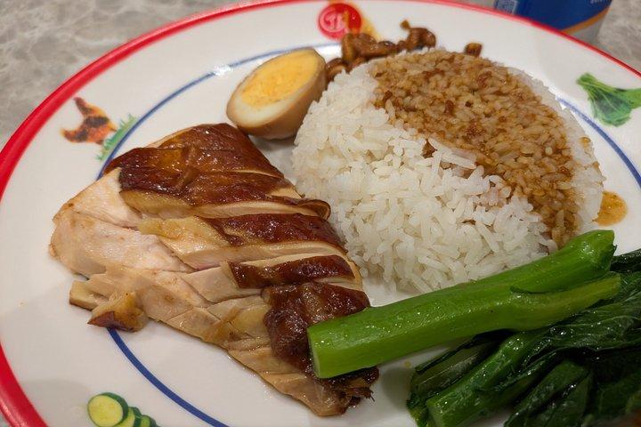 シンガポール・フードツアー：元シェフと地元のように食べる