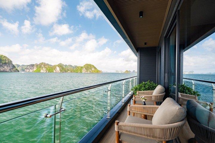 Hanoi : 3D2N 6-sterren cruise Ha Long - Lan Ha | Viet Hai Cycling