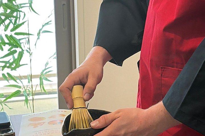 箱寿司作り＆抹茶体験で大阪地場市場巡り