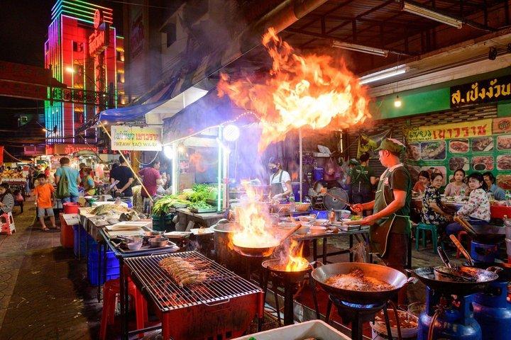 Bangkok : Chinatown Food Tour met Michelin Food Stalls