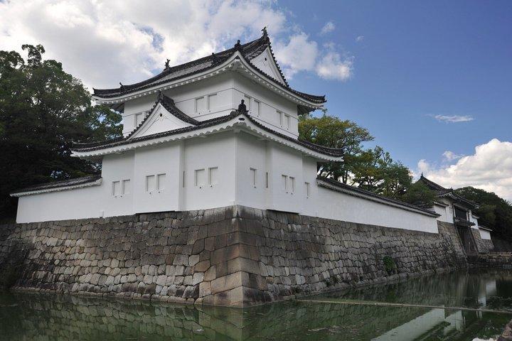 京都午前ツアー：金閣寺、二条城＆皇居