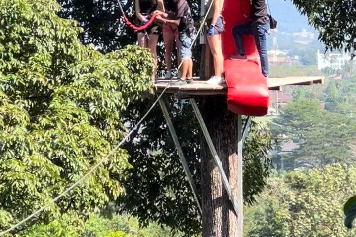 Gratis efterårshop og 100m zipline i Phuket af Jungle Xtrem