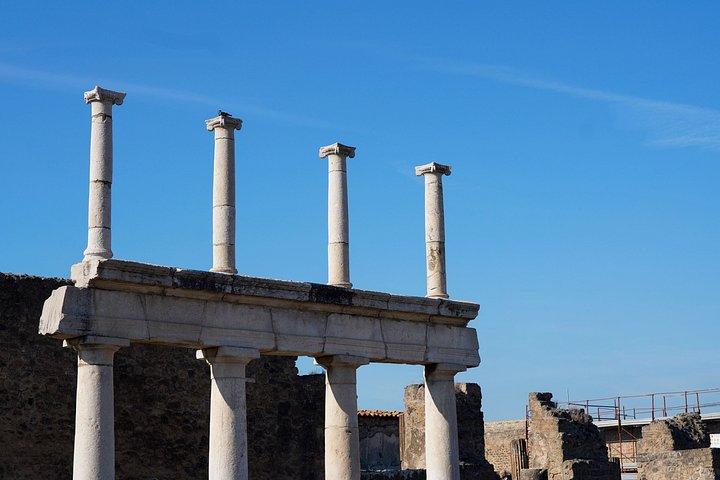Pompeya : Evite las colas y visite con un Arqueólogo