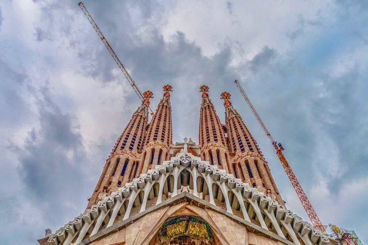 Barcelona Sagrada Familia Geschichten & Symbole Rundgang