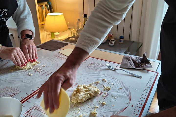 キオッジャ：パスタとティラミス料理教室