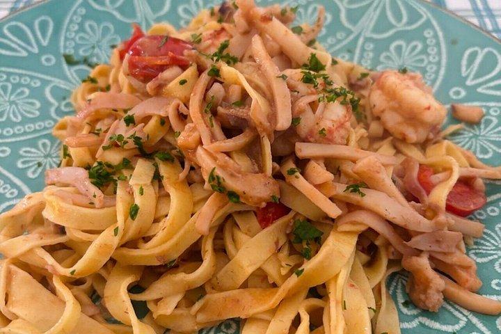 キオッジャ：パスタとティラミス料理教室