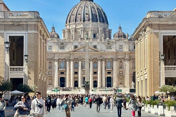 Vatican St. Peter’s Ticket With Self Guided Audio Commentary