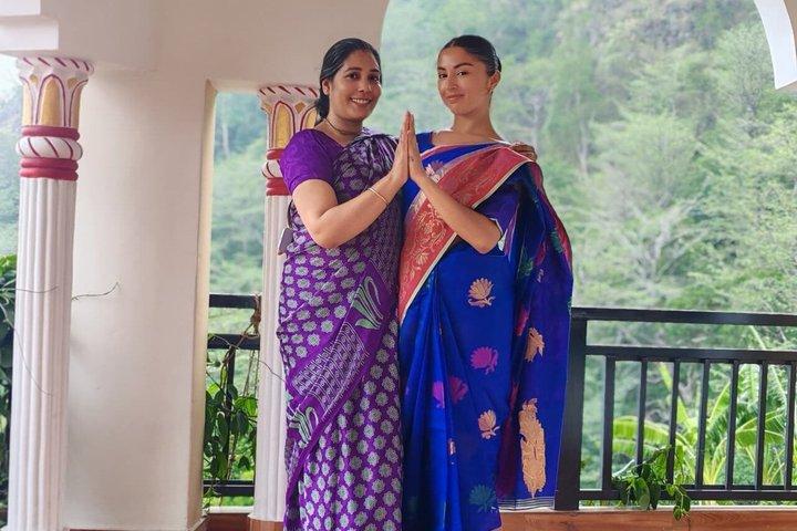 Apprendre à porter une Saree indienne traditionnelle – Atelier culturel amusant