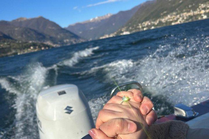 Expérience privée en bateau classique sur le lac de Côme au départ de Côme