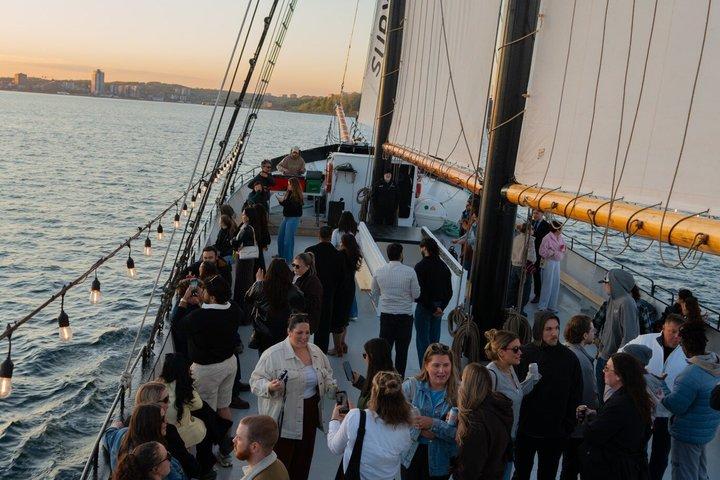 Halifax : Crociera party sulla nave alta Silva