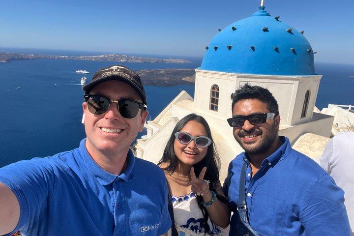 Real Santorini: tour privado de día completo