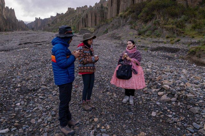 プライベート。 魂と月の谷、先住民の神秘的なユニの視点