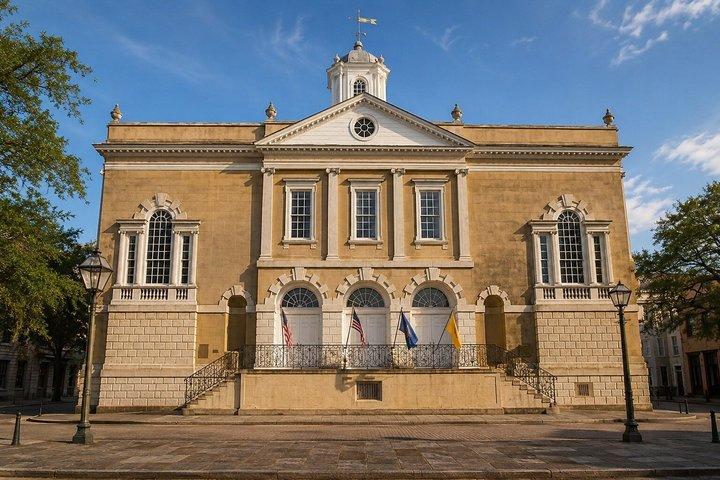 Charleston Under Siege : Revolutionary War History (Gira de audio)