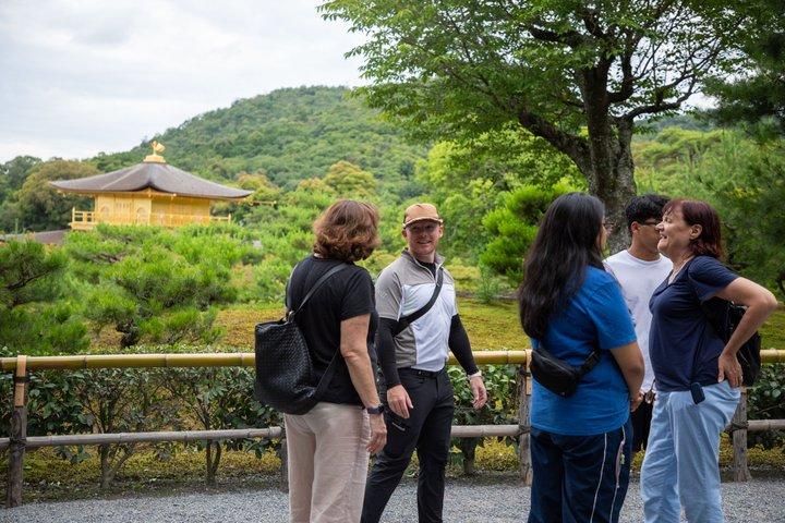 京都e-bikeツアー：竹林、金閣寺、禅寺