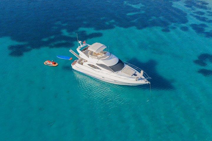 Bodrum Luxury Private Boat Tour på Sunseeker Yacht