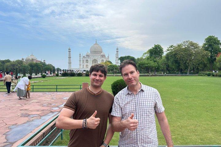 Private Taj Mahal, Agra Fort & Baby Taj Tagesausflug von Delhi