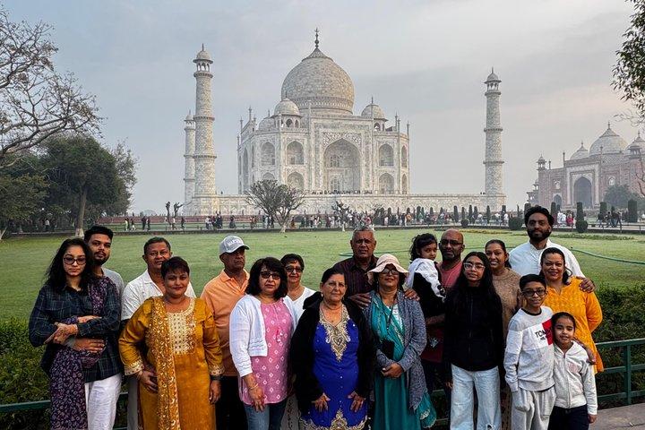 Private Taj Mahal, Agra Fort & Baby Taj Tagesausflug von Delhi