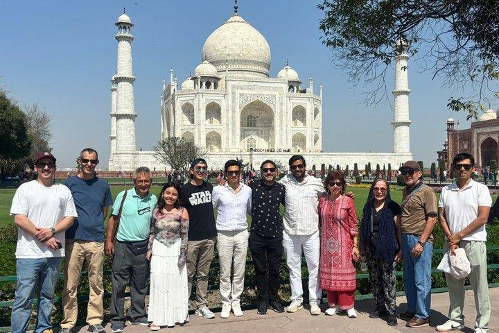 Private Taj Mahal, Agra Fort & Baby Taj Tagesausflug von Delhi