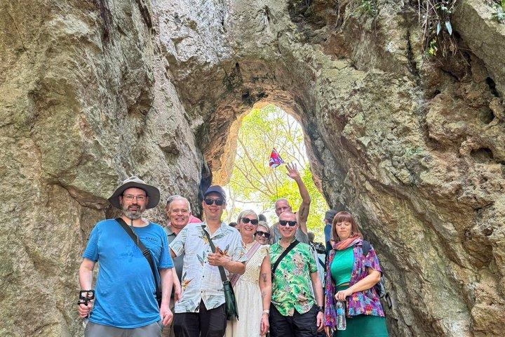 Da Nang/Hoian : Marble Mountain, Am Phu Cave, Monkey Mountain