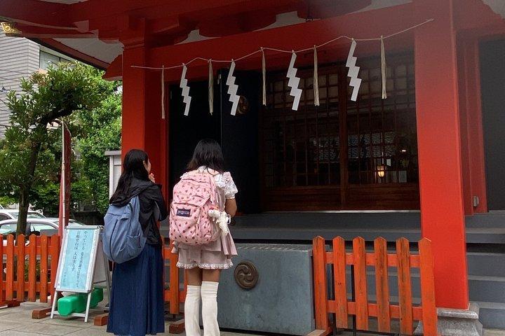 東京アニメ巡礼ツアー：地元ガイドとアニメスポットを巡る旅