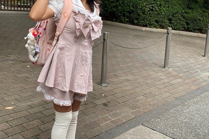 東京アニメ巡礼ツアー：地元ガイドとアニメスポットを巡る旅