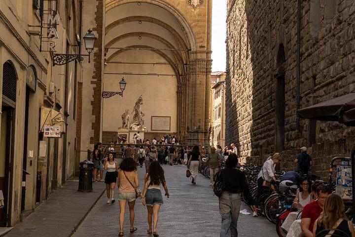 Renaissance Treasures Walking Tour Florence